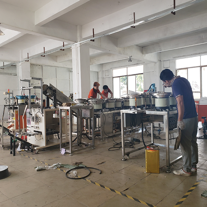 塑料振动盘调试